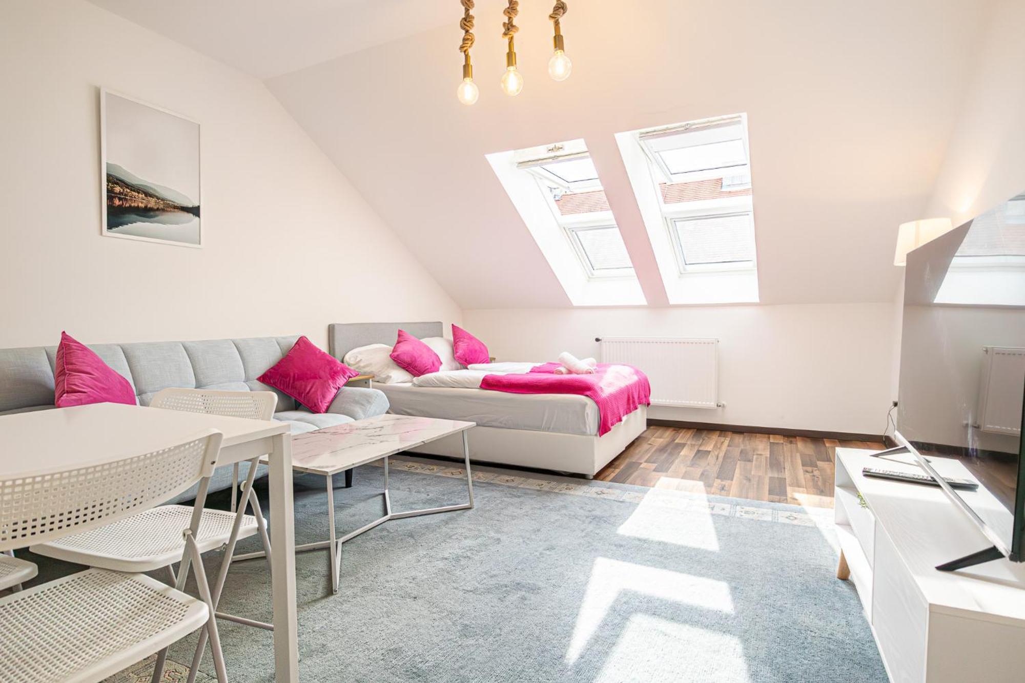 Airy Attic Apt.: Stylish Studio At Penzing Area Vienna Exterior photo